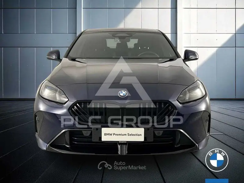 2025 BMW 218