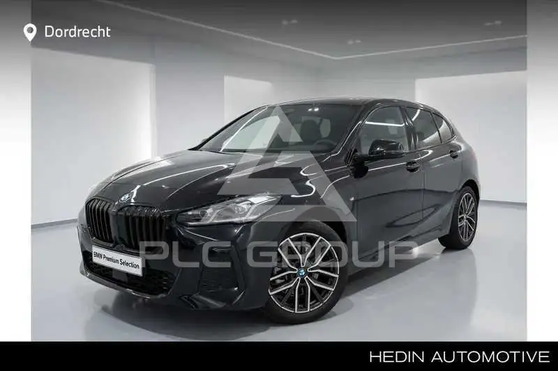 2025 BMW 218