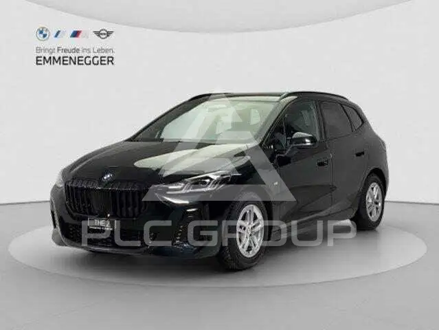 2025 BMW 218