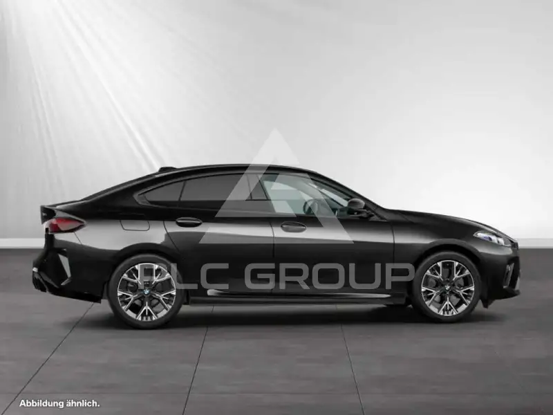 2025 BMW 218