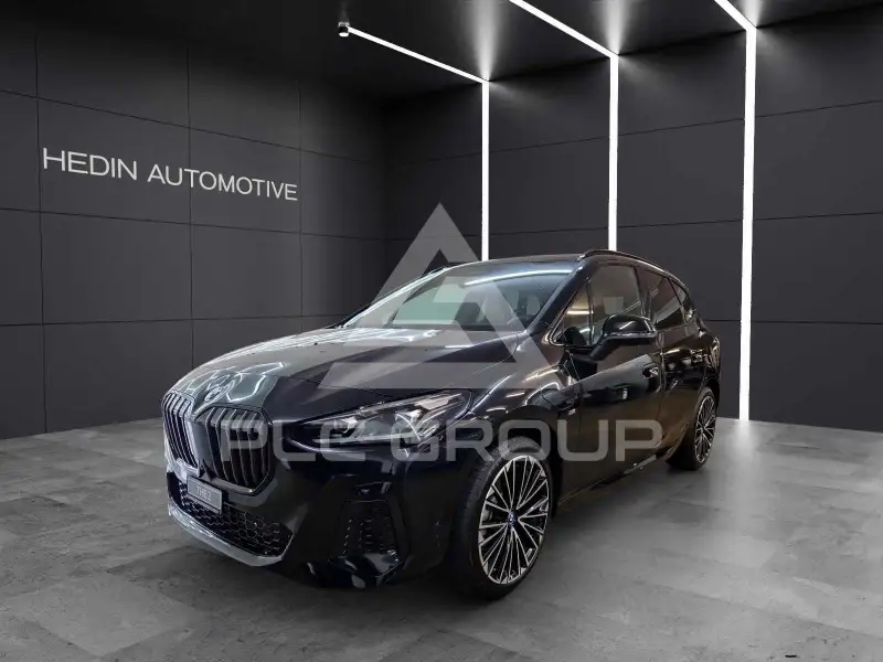 2025 BMW 218
