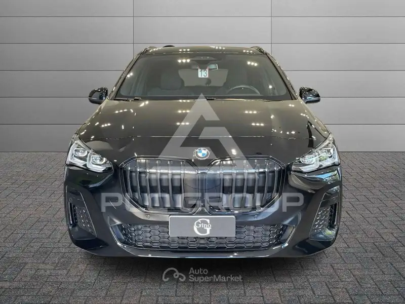 2025 BMW 218