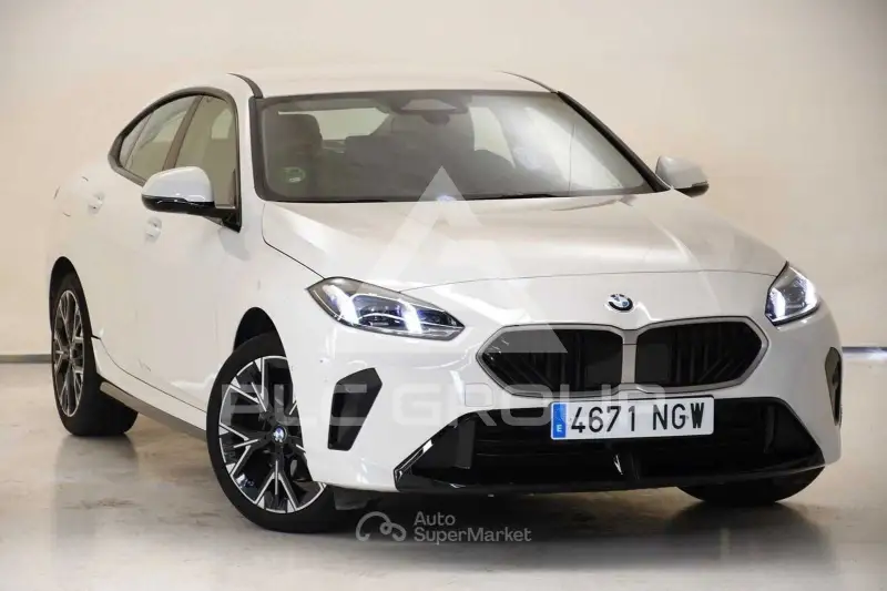 2025 BMW 218