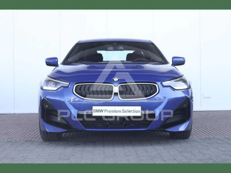 2025 BMW 218