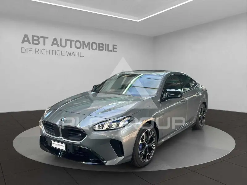 2025 BMW 218