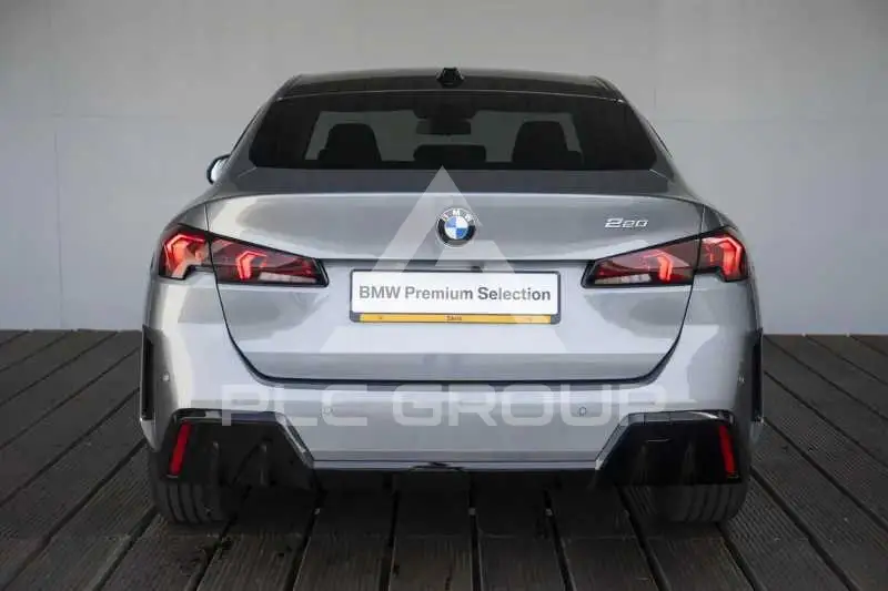 2025 BMW 218