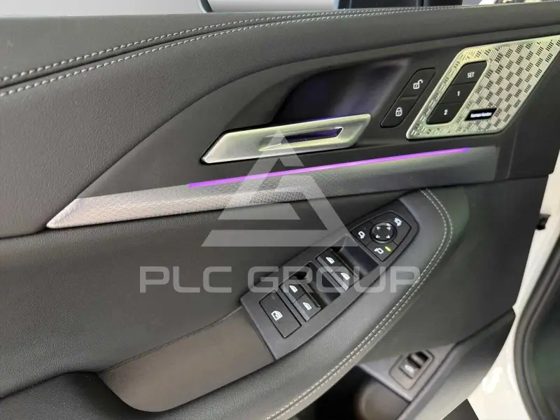 2025 BMW 218