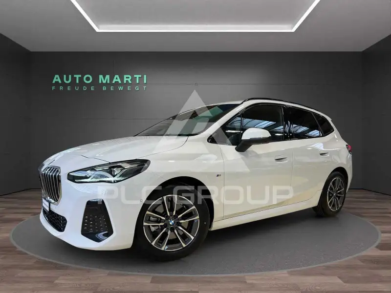 2025 BMW 218