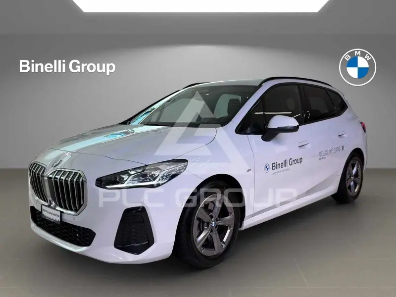 2025 BMW 218