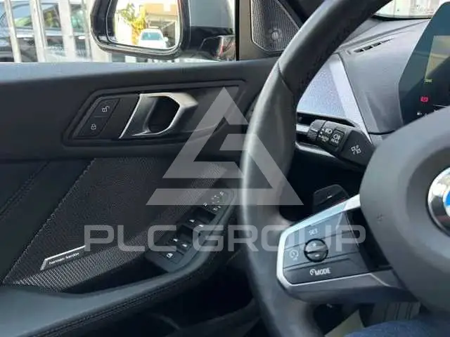 2025 BMW 218