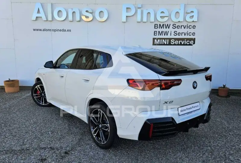 2025 BMW 218