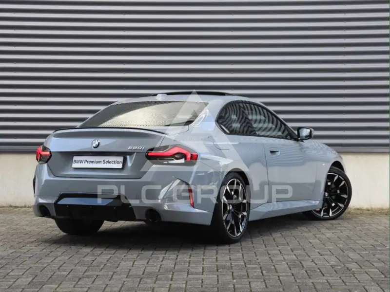 2025 BMW 218