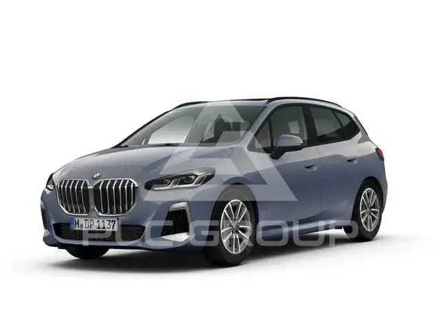 2025 BMW 218