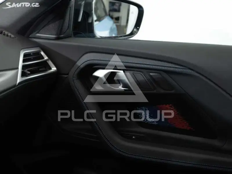 2025 BMW 218