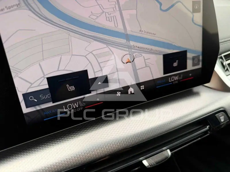 2025 BMW 218