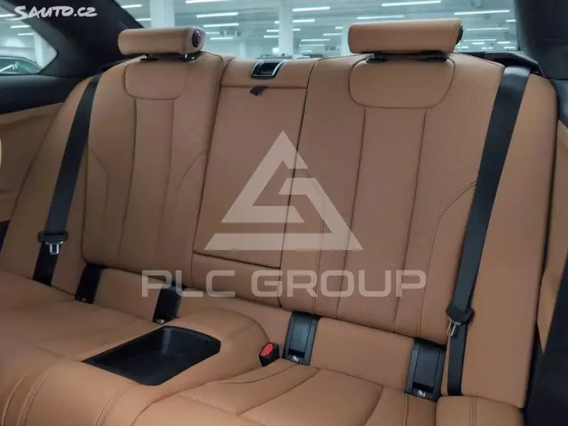 2025 BMW 218