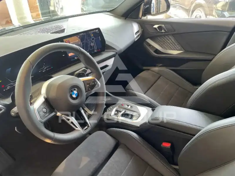 2025 BMW 218