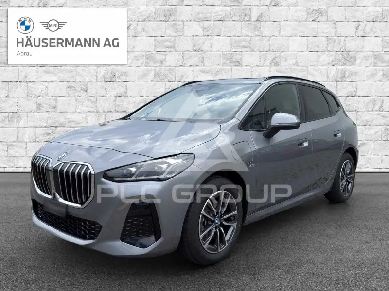 2025 BMW 218
