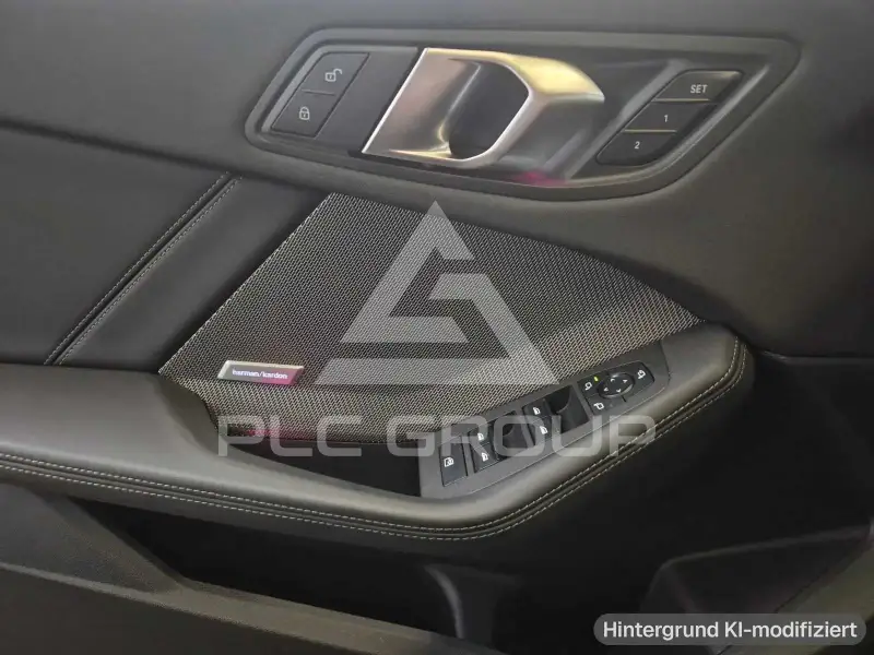2025 BMW 218