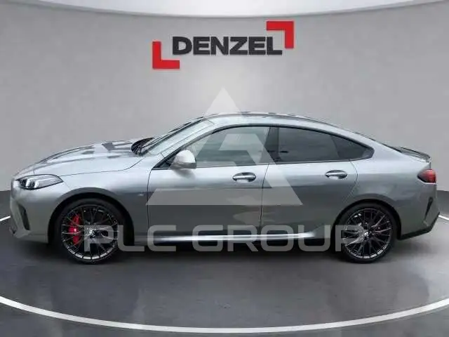 2025 BMW 218