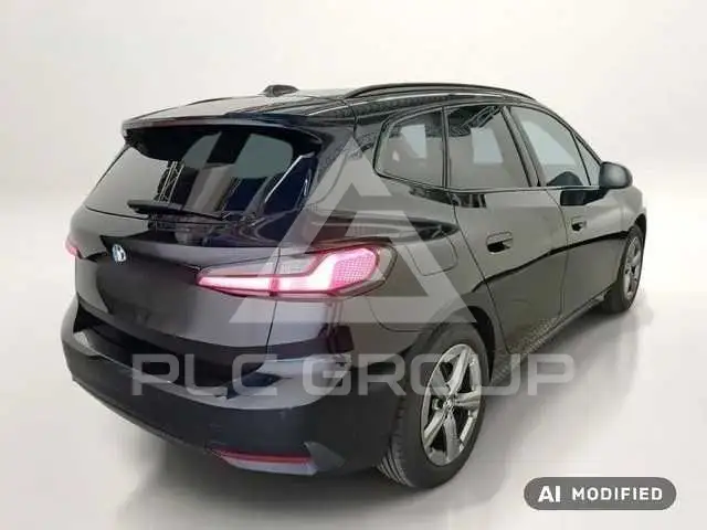 2025 BMW 218