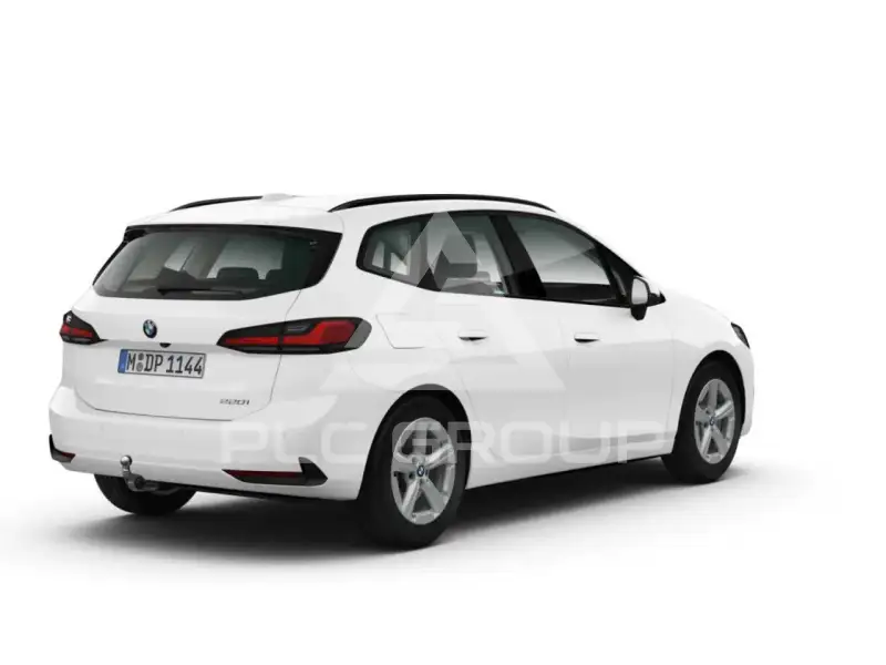 2025 BMW 218