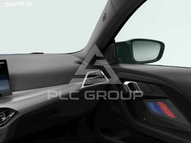 2025 BMW 218