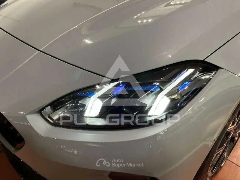 2025 BMW 218