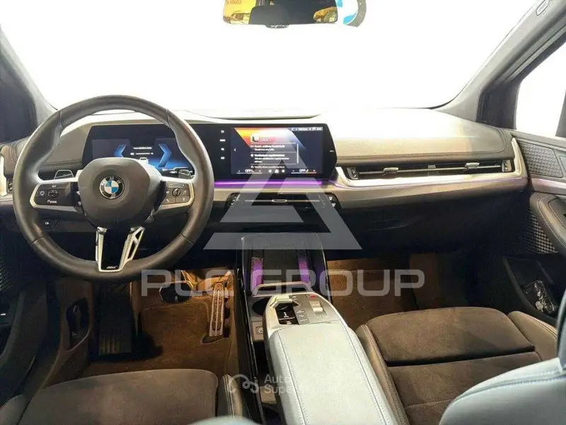 2025 BMW 218