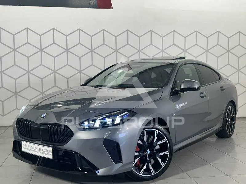 2025 BMW 218