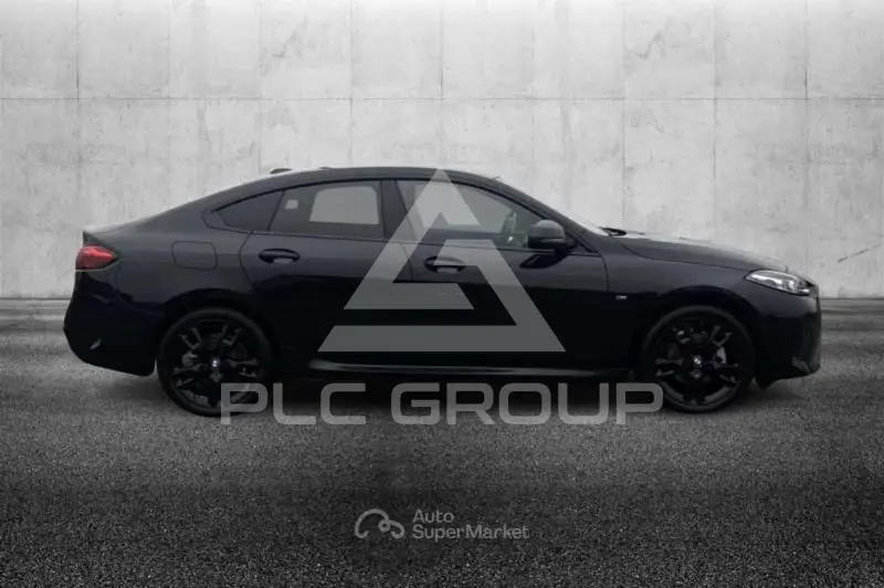 2025 BMW 218