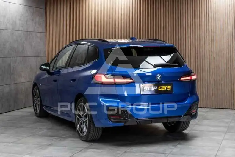 2025 BMW 218