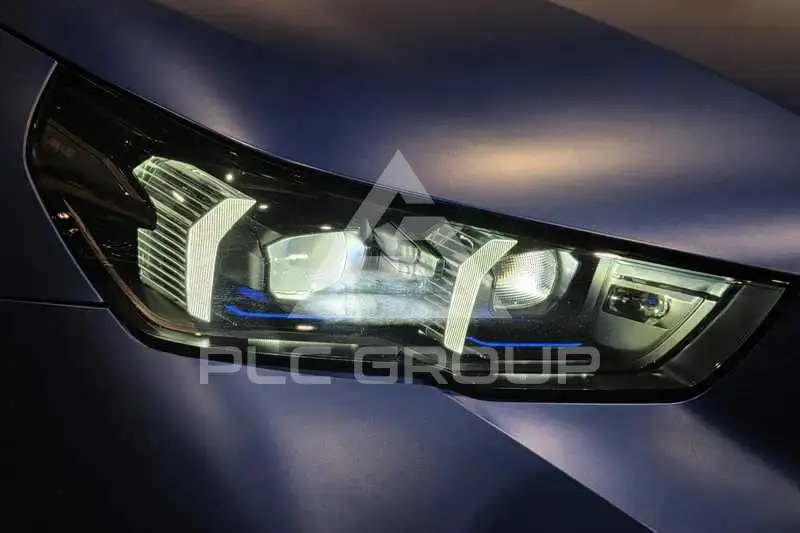 2025 BMW 523