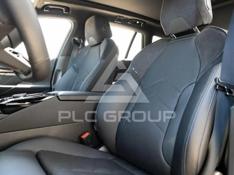 2025 BMW 523