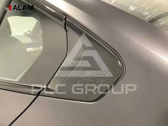 2025 BMW 523