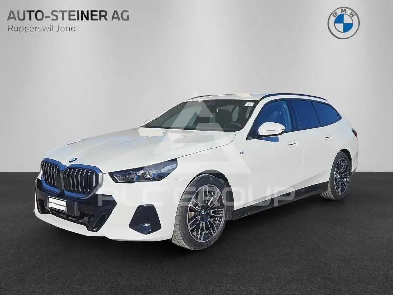 2025 BMW 523