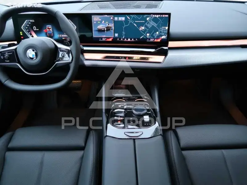 2025 BMW 523