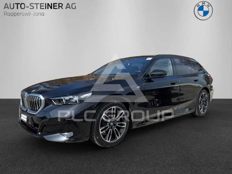 2025 BMW 523
