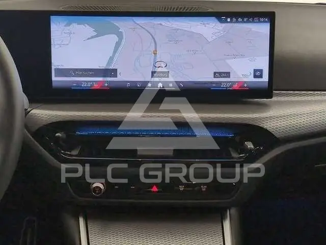 2025 BMW 330