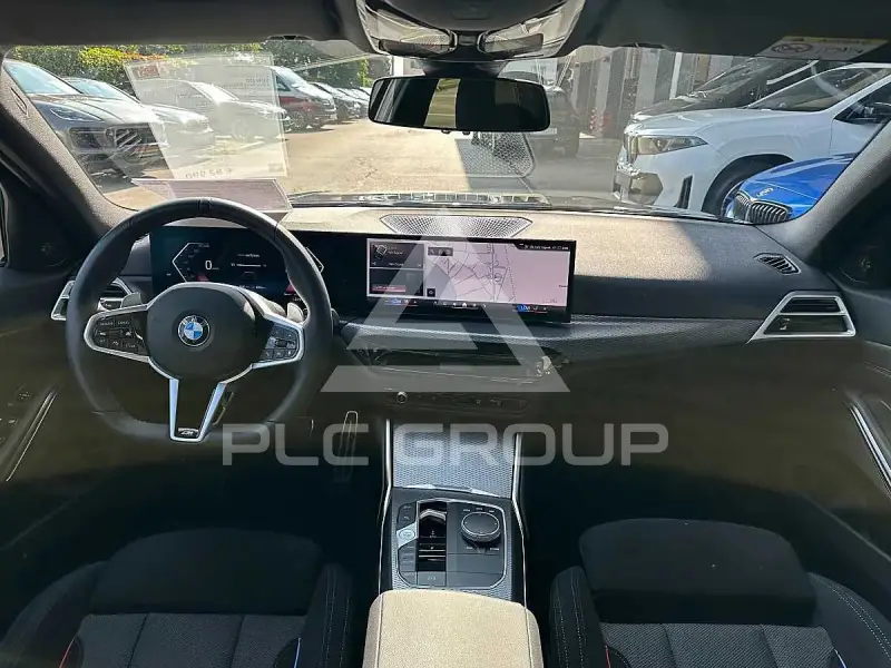 2025 BMW 330