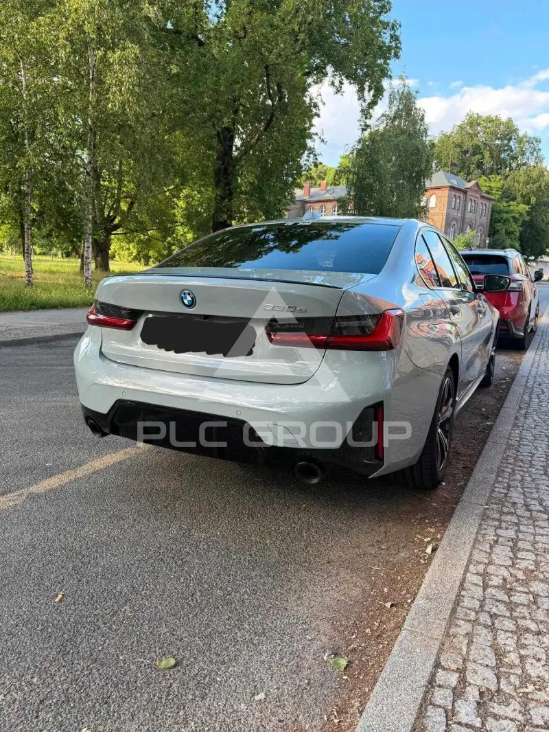 2025 BMW 330