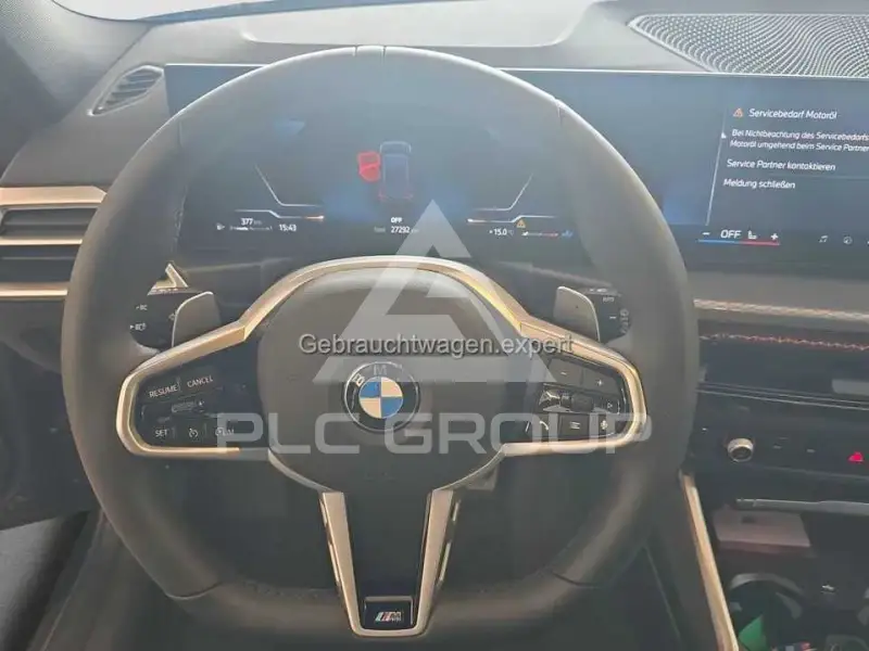 2025 BMW 330