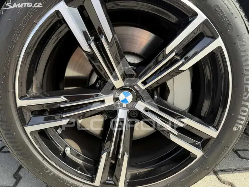 2025 BMW 330