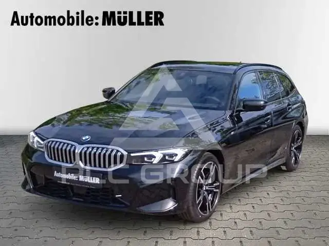2025 BMW 330