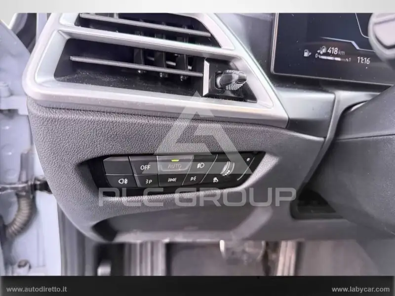 2025 BMW 330