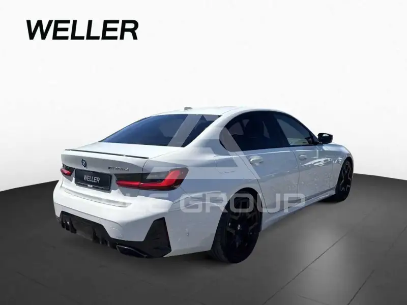 2025 BMW 330