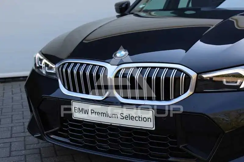 2025 BMW 330