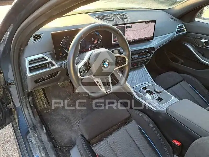 2025 BMW 330