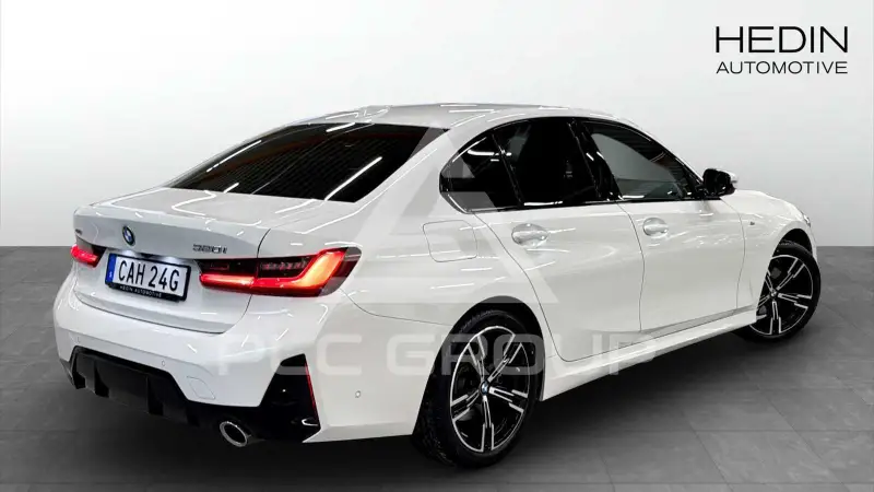 2025 BMW 330