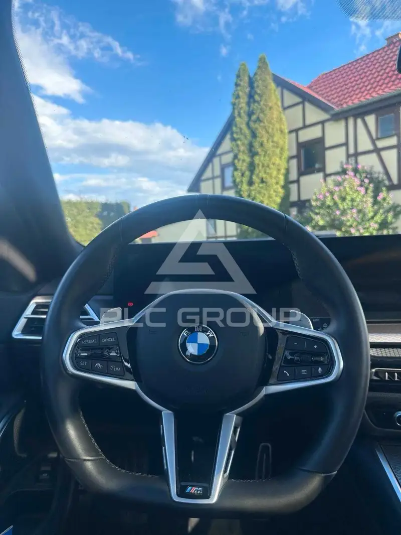 2025 BMW 330